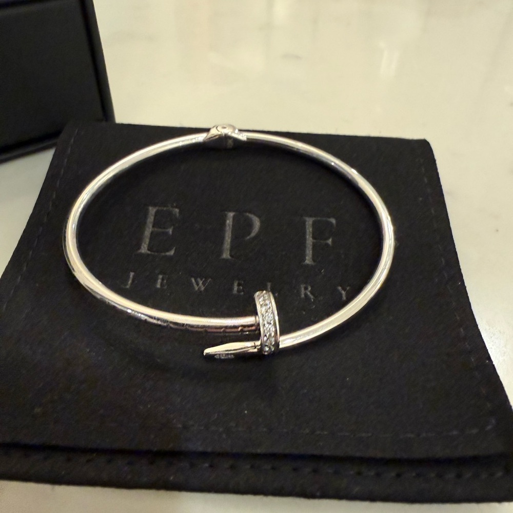 EP Fine Jewelry 10K white gold nailed bangle